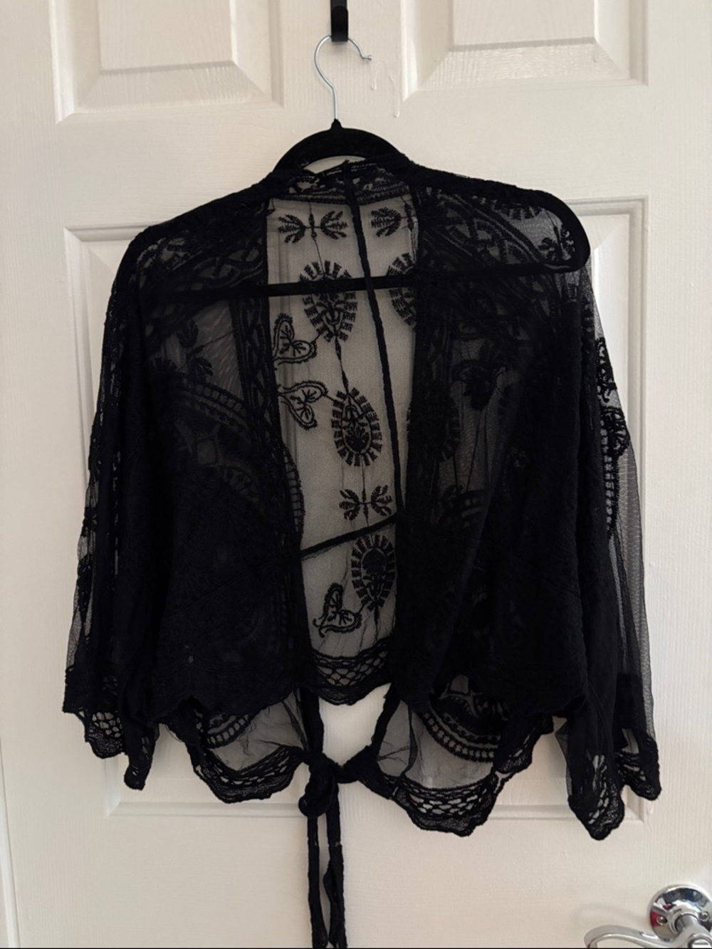 Rachel Zoe Black Sheer Lace Kimono - Picture 3 of 3